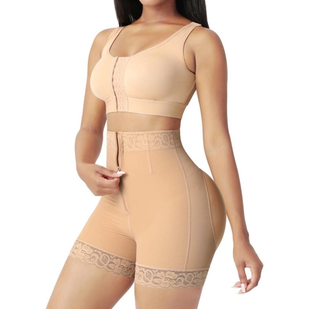 Kendall - Curv Queen